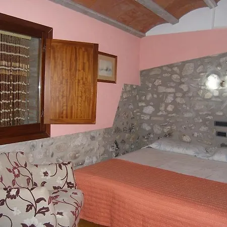 Fonda Cal Blasi